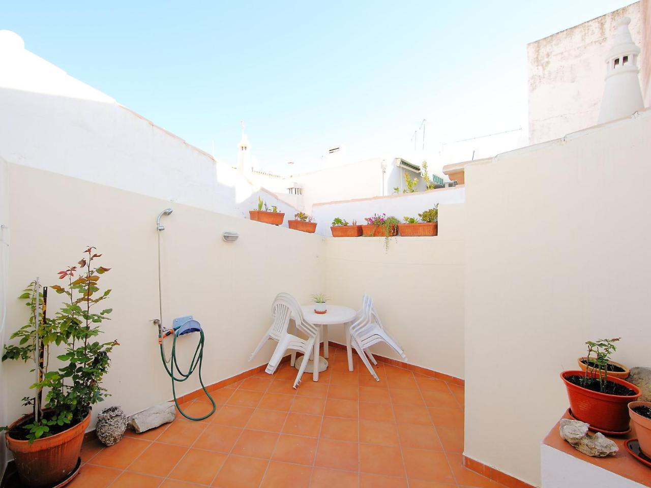 Rua 5 De Outubro By Interhome